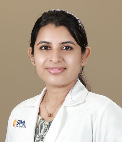 Dr Akshaya C